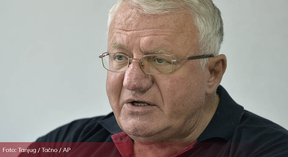 vojislav seselj.jpg